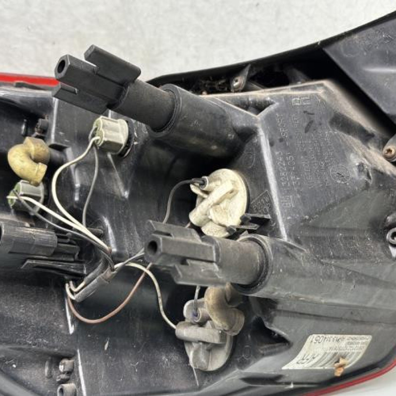 Feu arriere principal droit (feux) VAUXHALL ASTRA H Photo n°3