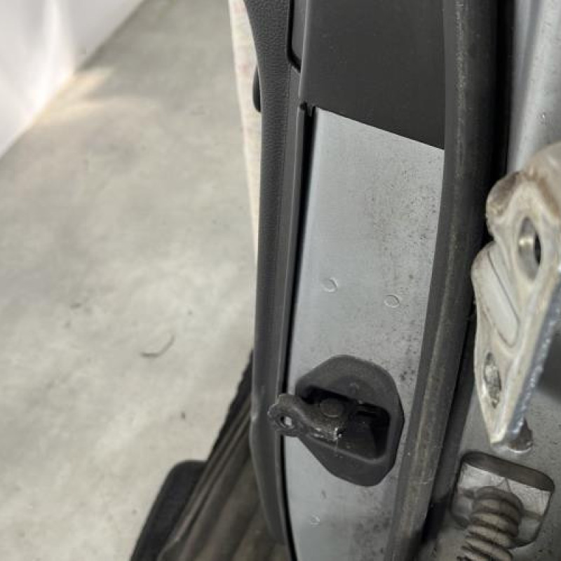 Porte arriere gauche VAUXHALL ASTRA H Photo n°4