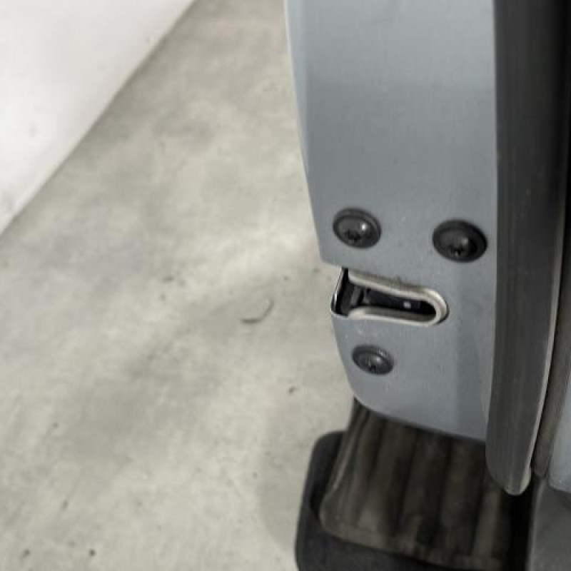 Porte avant droit VAUXHALL ASTRA H Photo n°3