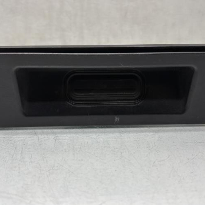 Bouton de coffre VAUXHALL ASTRA H Photo n°1