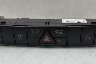 Bouton de warning MERCEDES CLASSE M 164 Photo n°1