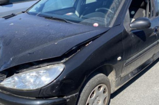 Pare choc arriere PEUGEOT 206