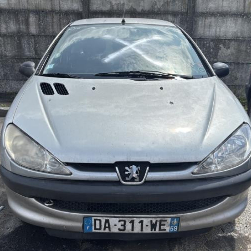 Feu arriere principal gauche (feux) PEUGEOT 206 Photo n°11