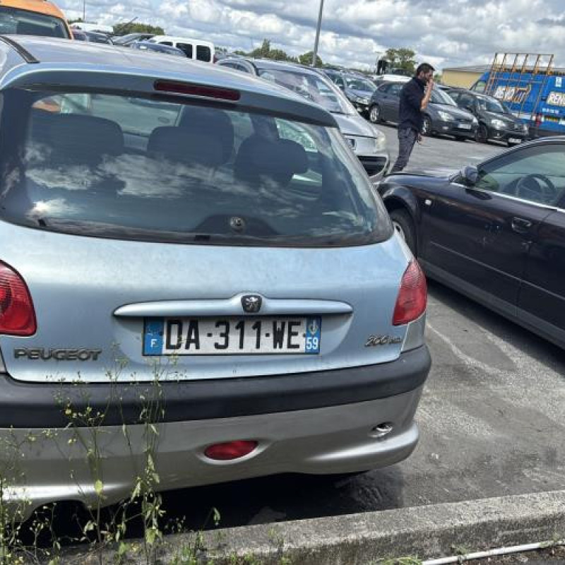 Optique avant principal gauche (feux)(phare) PEUGEOT 206 Photo n°8