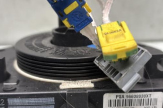 Com (Bloc Contacteur Tournant+Commodo Essuie Glace+Commodo Phare) CITROEN C3 1