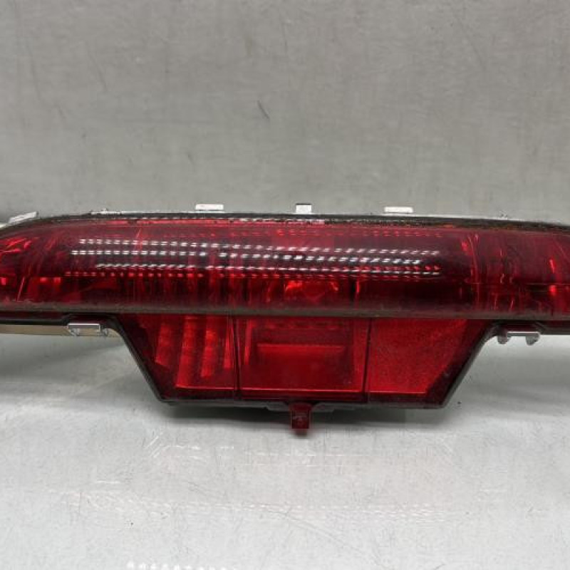 Anti brouillard arriere PEUGEOT 208 1 Photo n°1