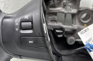 Volant PEUGEOT 208 1