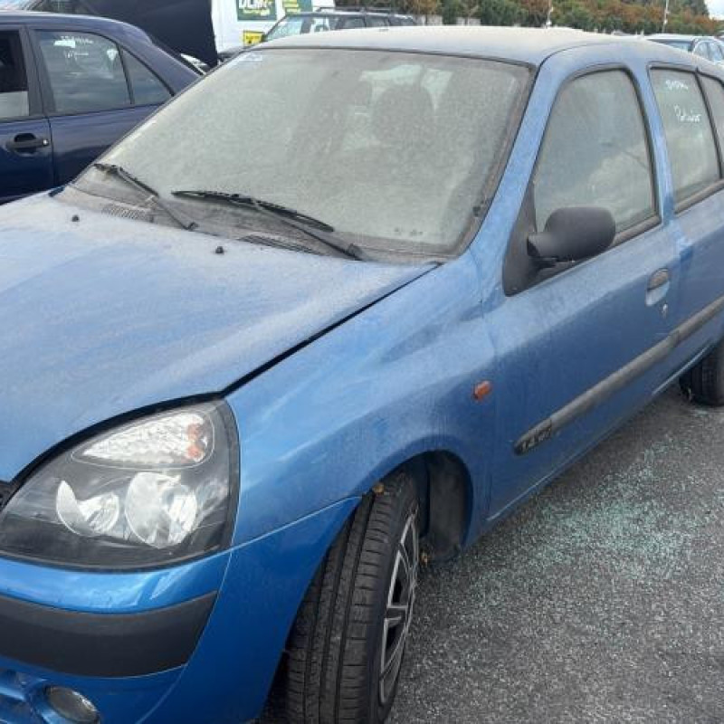 Aile avant gauche RENAULT CLIO 2 Photo n°15