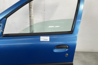 Porte avant gauche RENAULT CLIO 2 Photo n°1