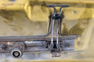 Capot RENAULT CLIO 2