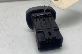 Bouton de warning RENAULT CLIO 2