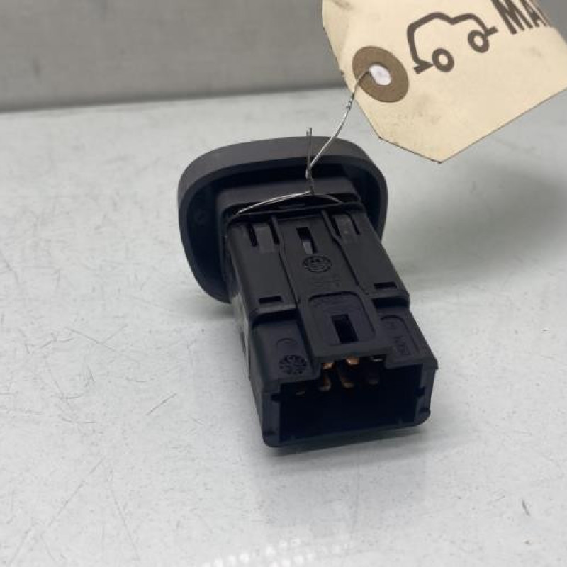 Bouton de warning RENAULT CLIO 2 Photo n°2