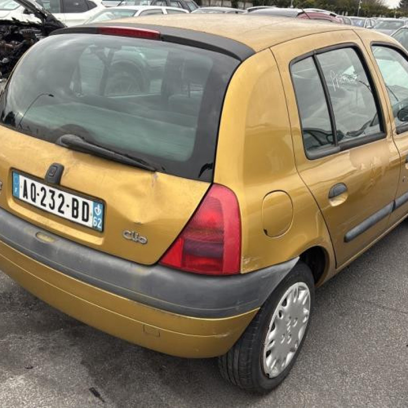 Bouton de warning RENAULT CLIO 2 Photo n°6