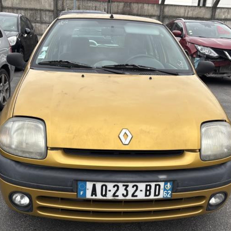 Bouton de warning RENAULT CLIO 2 Photo n°11