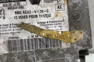 Boitier air bag PEUGEOT 206