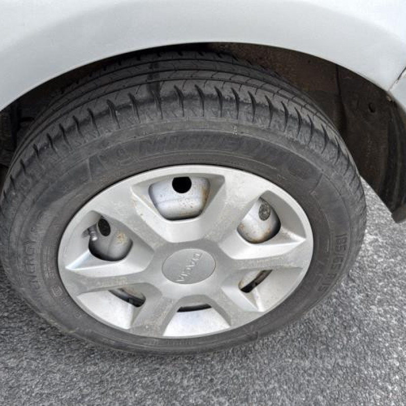 Pivot de moyeu avant droit DACIA SANDERO 1 Photo n°17