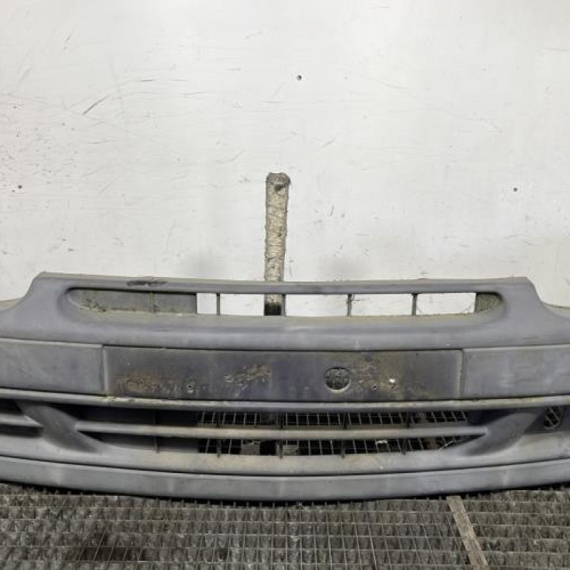 Pare choc avant RENAULT TWINGO 1 Photo n°1