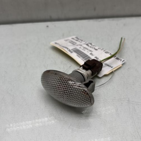 Repetiteur clignotant avant gauche (Feux) CITROEN C2