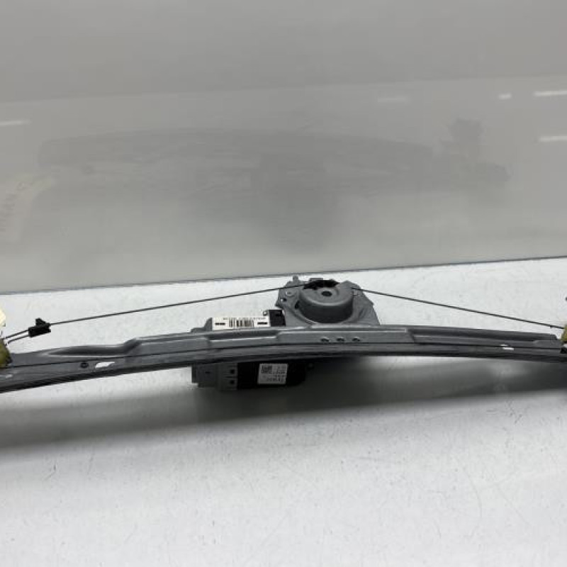 Leve vitre electrique avant gauche PEUGEOT 207 Photo n°4