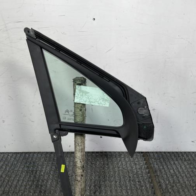 Custode avant gauche (porte) CITROEN C3 3 Photo n°4