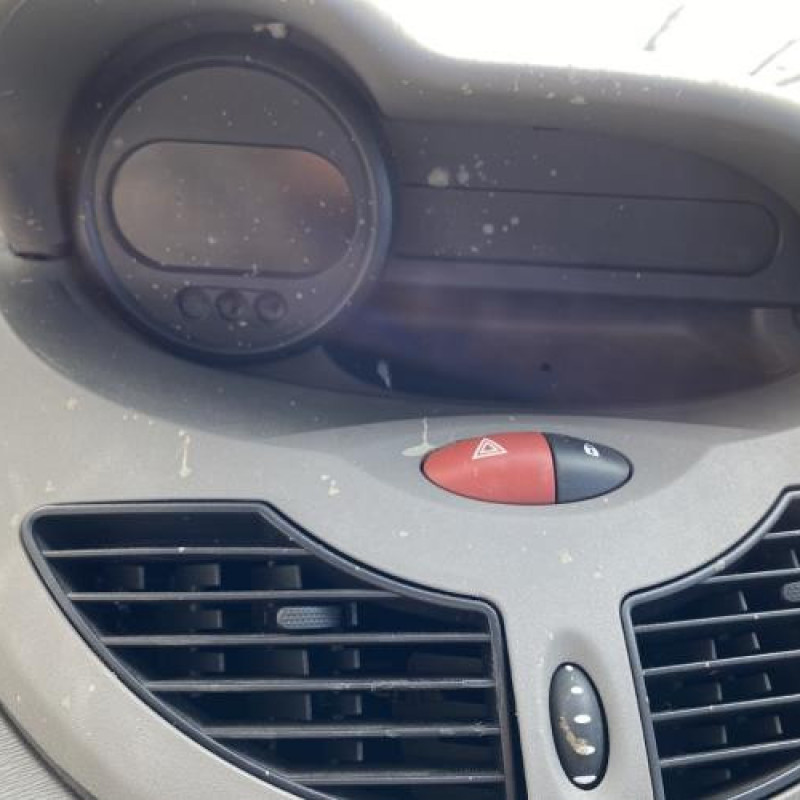 Retroviseur droit RENAULT TWINGO 2 Photo n°19