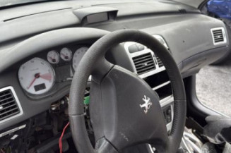 Pare choc arriere PEUGEOT 307