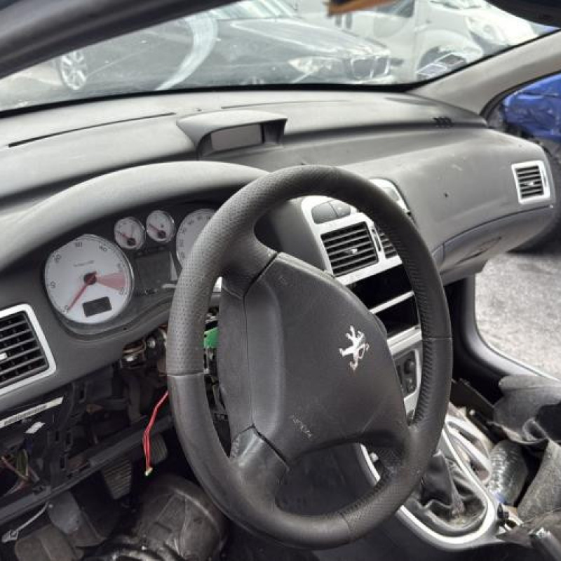 Pare choc arriere PEUGEOT 307 Photo n°13