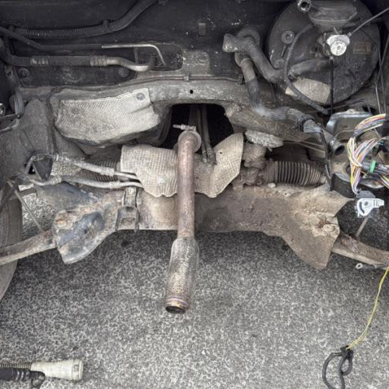 Pare choc arriere PEUGEOT 307 Photo n°16
