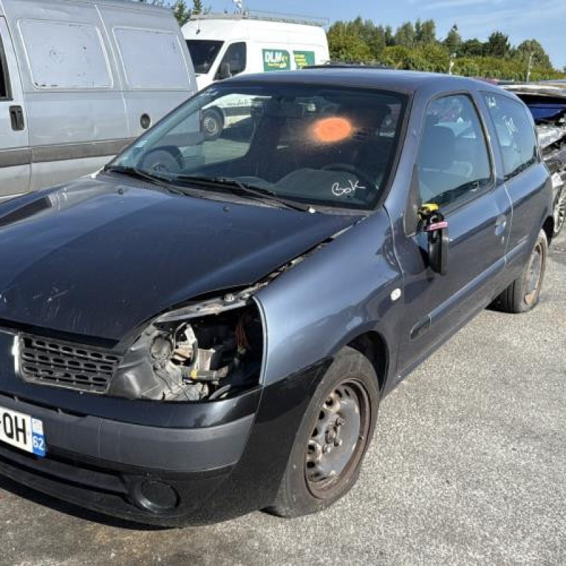 Aile avant gauche RENAULT CLIO 2 Photo n°5
