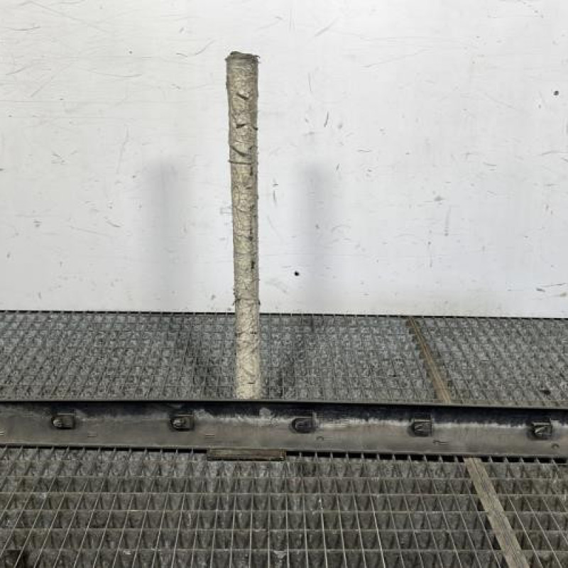 Baguette de porte avant droite RENAULT CLIO 2 Photo n°4