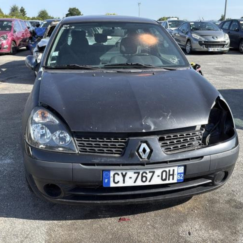 Aile avant gauche RENAULT CLIO 2 Photo n°12