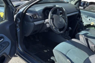 Aile avant gauche RENAULT CLIO 2
