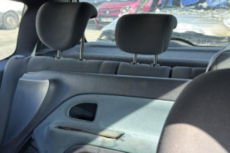 Poignee porte avant droit RENAULT CLIO 2