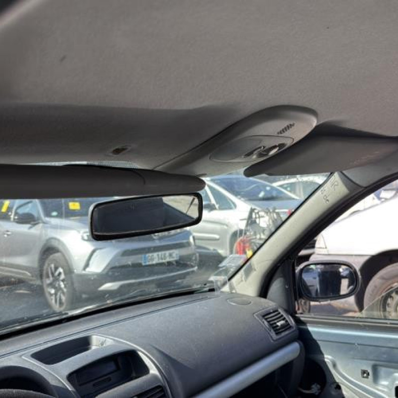 Interrupteur de leve vitre avant gauche RENAULT CLIO 2 Photo n°19