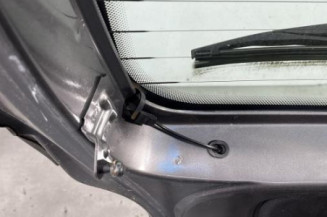 Malle/Hayon arriere PEUGEOT 206
