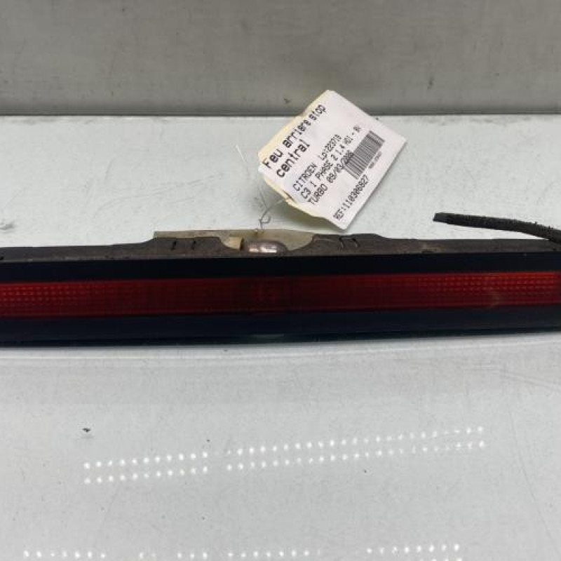 Feu arriere stop central CITROEN C3 1 Photo n°1