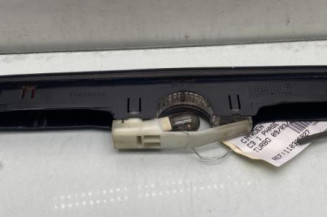 Feu arriere stop central CITROEN C3 1