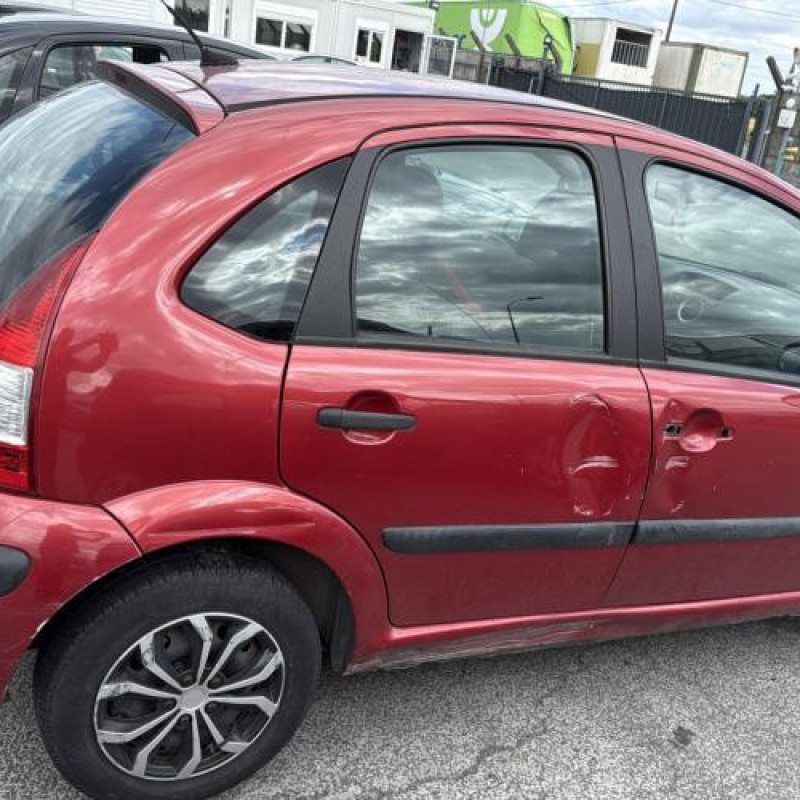 Feu arriere stop central CITROEN C3 1 Photo n°10