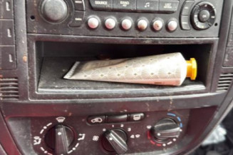 Feu arriere stop central CITROEN C3 1