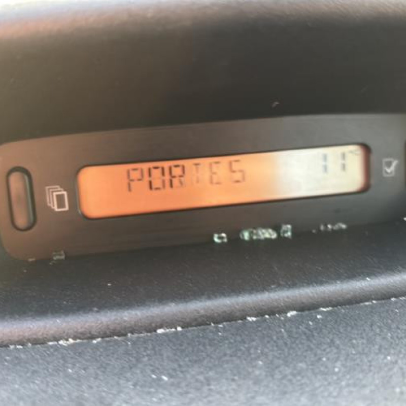 Bras essuie glace arriere CITROEN C3 1 Photo n°19