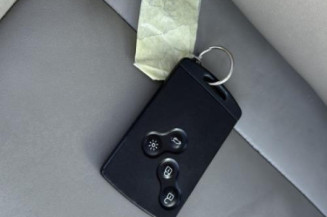 Malle/Hayon arriere RENAULT LAGUNA 3