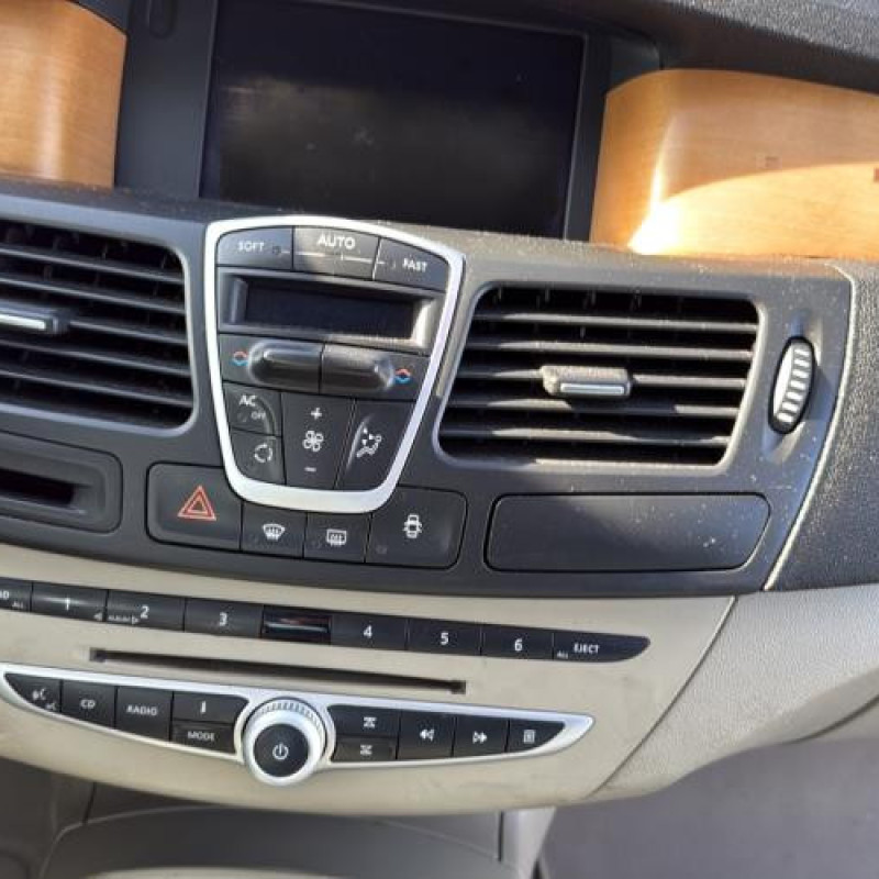 Renfort pare choc avant (traverse) RENAULT LAGUNA 3 Photo n°15