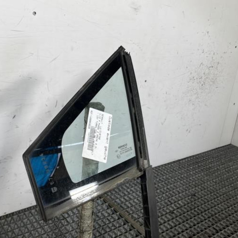 Custode avant gauche (porte) RENAULT CLIO 4 Photo n°2