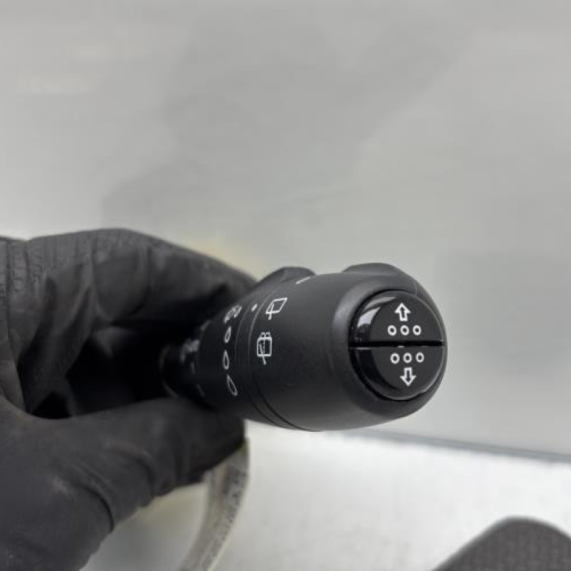 Commodo d'essuie glaces RENAULT CLIO 4 Photo n°3