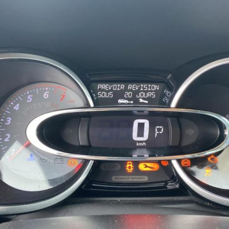 Compteur RENAULT CLIO 4 Photo n°16