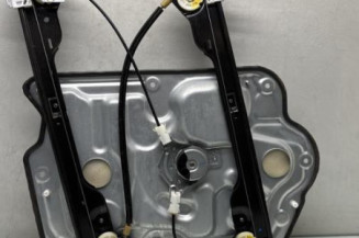 Leve vitre electrique avant droit NISSAN QASHQAI 1