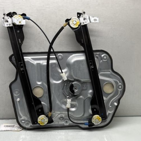 Leve vitre electrique avant droit NISSAN QASHQAI 1