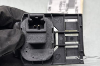 Bouton de coffre PEUGEOT 407
