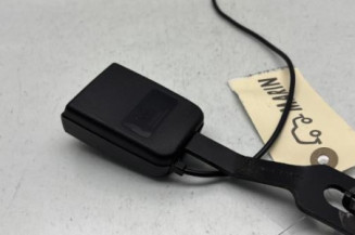 Attache ceinture avant droit PEUGEOT 207