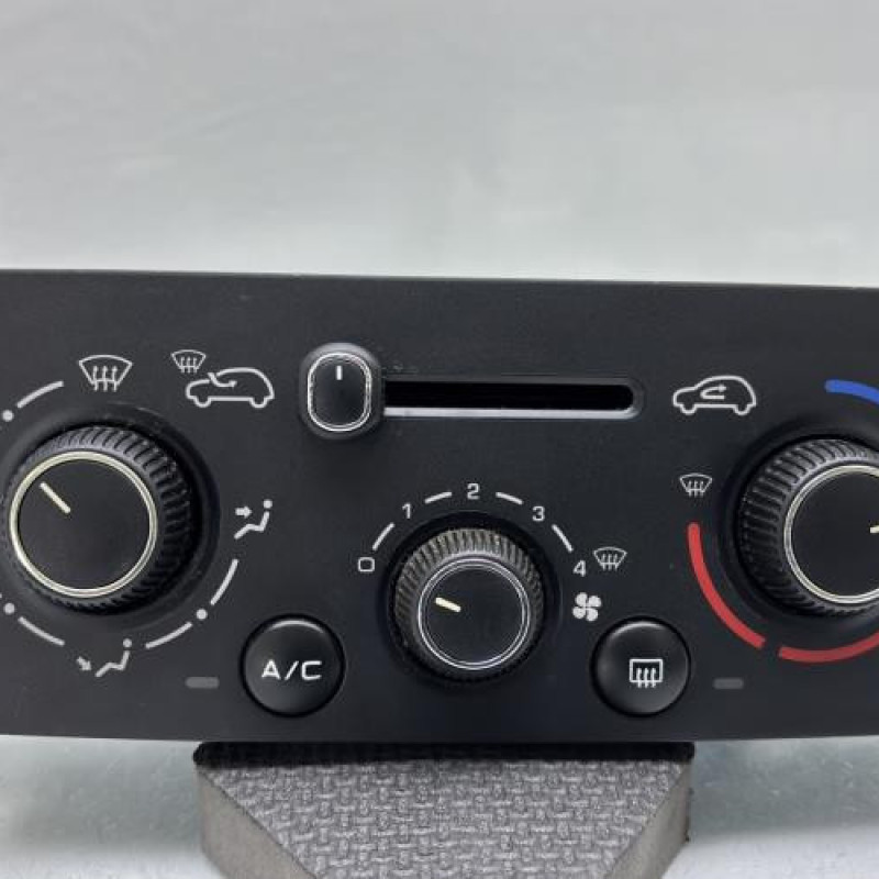 Commande chauffage PEUGEOT 207 Photo n°1